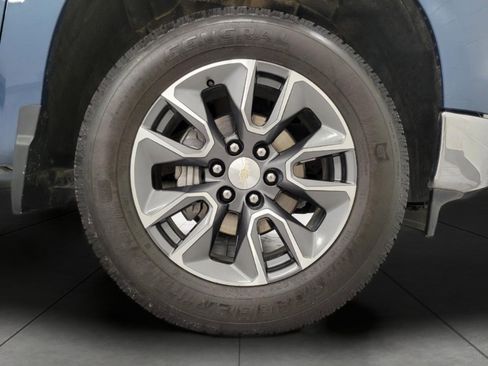 Used 2024 Chevrolet Silverado 1500 LT image 4