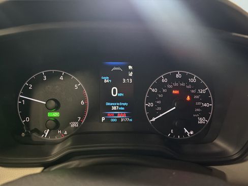 Used 2023 Toyota Corolla LE AWD/4WD image 21