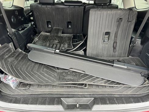 Used 2021 Subaru Ascent Limited w/ Technology Package image 17