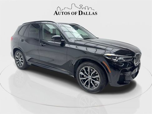Used 2022 BMW X5 xDrive40i w/ M Sport Package image 2