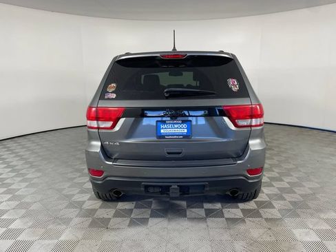Used 2013 Jeep Grand Cherokee Altitude AWD/4WD image 17