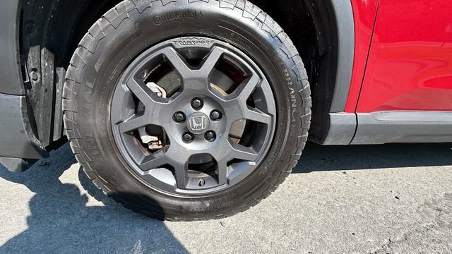 Used 2023 Honda Pilot TrailSport image 9