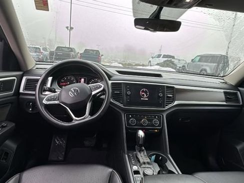 Used 2021 Volkswagen Atlas SE image 7
