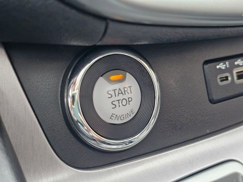 Used 2019 Nissan Murano SV image 35