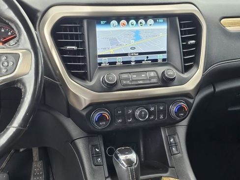 Used 2018 GMC Acadia Denali image 9