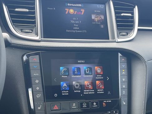 Certified 2025 INFINITI QX50 Luxe image 18