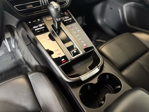 Used 2023 Porsche Macan GTS w/ Premium Package Plus image 17