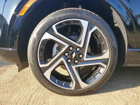 Used 2026 Chevrolet Equinox EV LT image 6