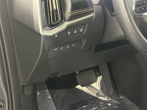 Used 2025 MAZDA CX-90 3.3 Turbo w/ Premium Plus Pkg image 10