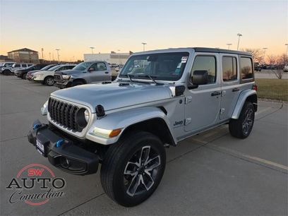 Used 2024 Jeep Wrangler Unlimited w/ Convenience Group
