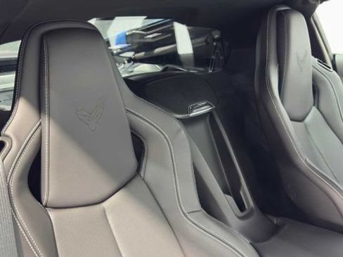 Used 2025 Chevrolet Corvette Stingray Coupe w/ 1LT RWD image 16