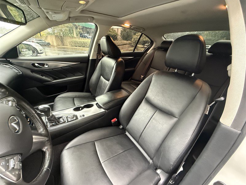 Used 2015 INFINITI Q50 Premium w/ Navigation Package AWD/4WD image 10