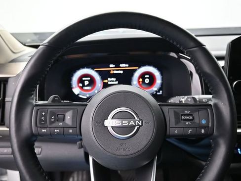 Used 2023 Nissan Pathfinder Platinum image 20