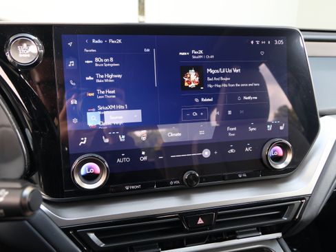 Used 2025 Lexus TX 350 AWD w/ Technology Package image 23