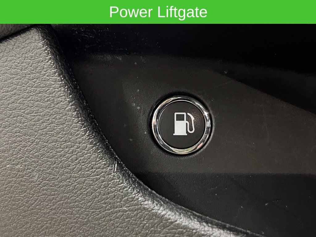 Used 2024 Chrysler Pacifica Limited FWD image 17