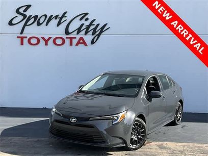 Used 2024 Toyota Corolla LE