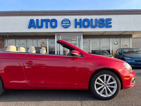 Used 2014 Volkswagen Eos Komfort FWD image 40