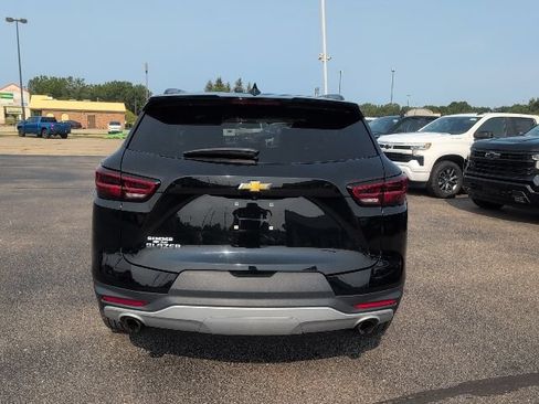Used 2023 Chevrolet Blazer LT w/ Convenience Package FWD image 6