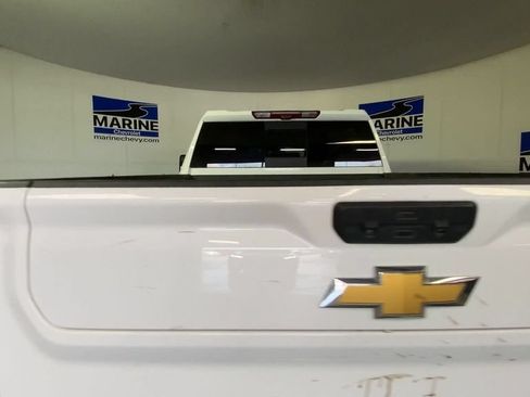 Used 2024 Chevrolet Silverado 2500 LTZ w/ LTZ Convenience Package AWD/4WD image 9
