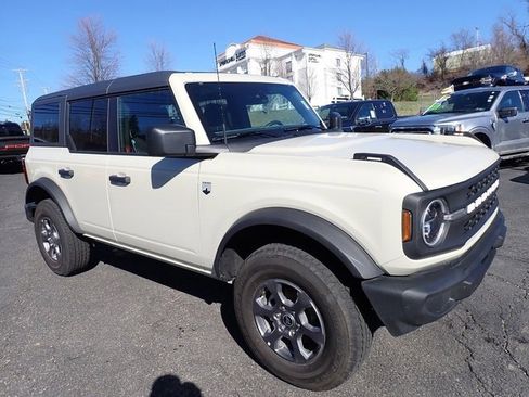 Used 2025 Ford Bronco Big Bend image 3