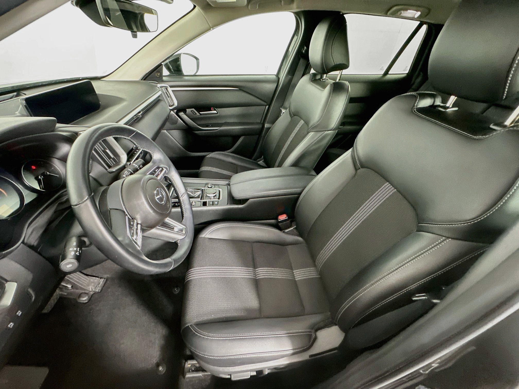 Used 2026 MAZDA CX-50 AWD 2.5 S w/ Preferred Pkg image 13