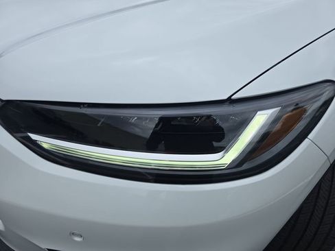 New 2026 Honda HR-V EX-L image 33