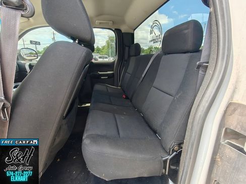 Used 2010 Chevrolet Silverado 1500 LS AWD/4WD image 16