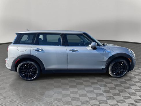 Certified 2024 MINI Cooper Clubman S image 2