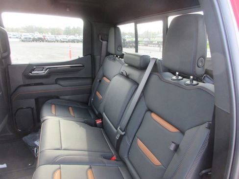 New 2026 GMC Sierra 1500 AT4 image 14