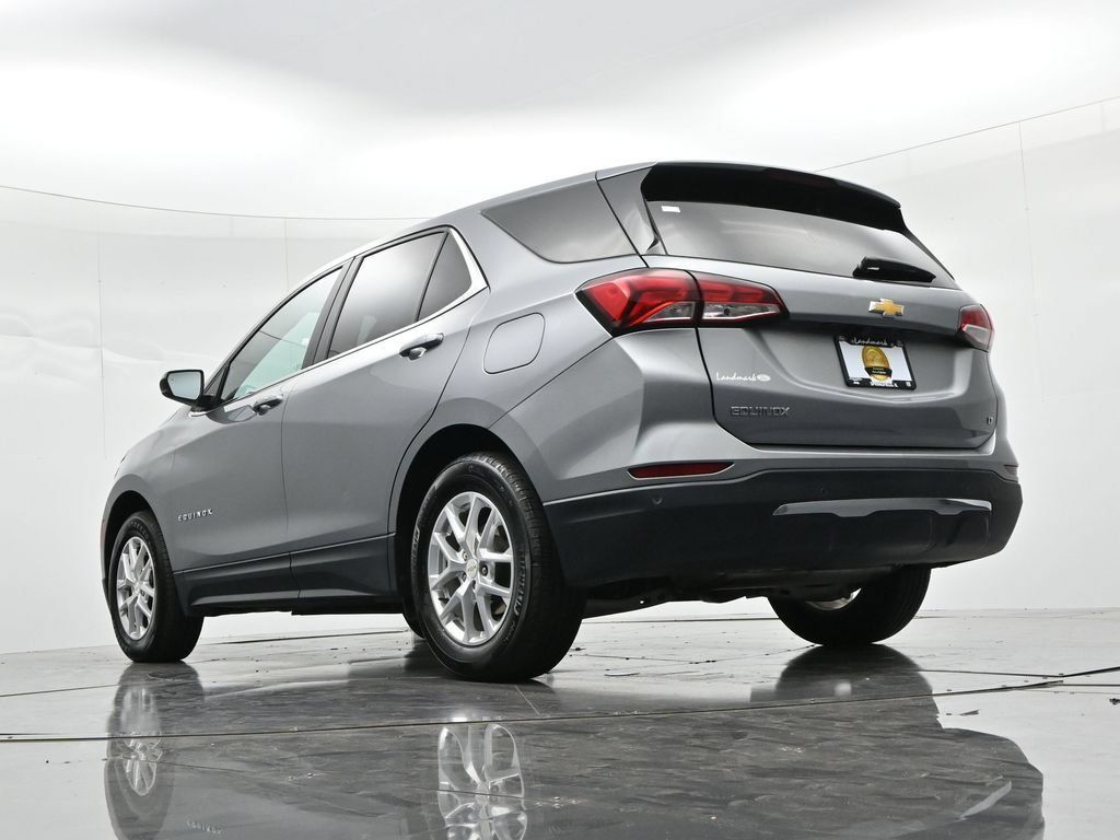 Used 2024 Chevrolet Equinox LT FWD image 19
