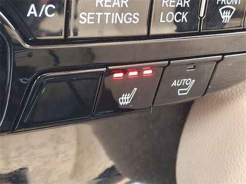 Certified 2023 Acura MDX SH-AWD image 26