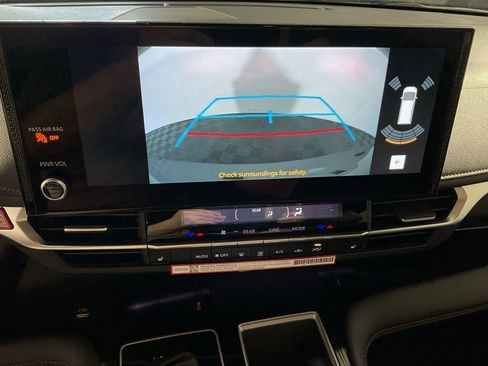 New 2026 Toyota Sienna XLE Woodland Edition image 5