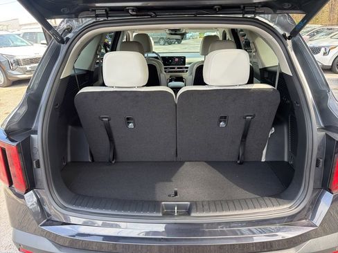 Certified 2025 Kia Sorento EX w/ Panoramic Sunroof Package FWD image 25