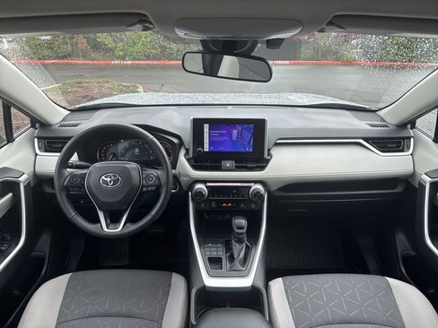 Used 2024 Toyota RAV4 XLE w/ Convenience Package image 21