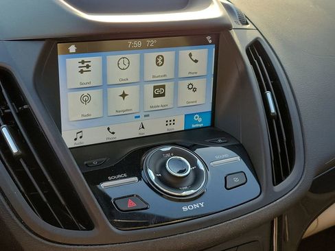 Used 2019 Ford Escape Titanium image 28