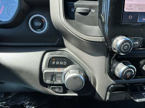 Certified 2025 RAM 1500 Tradesman AWD/4WD image 30