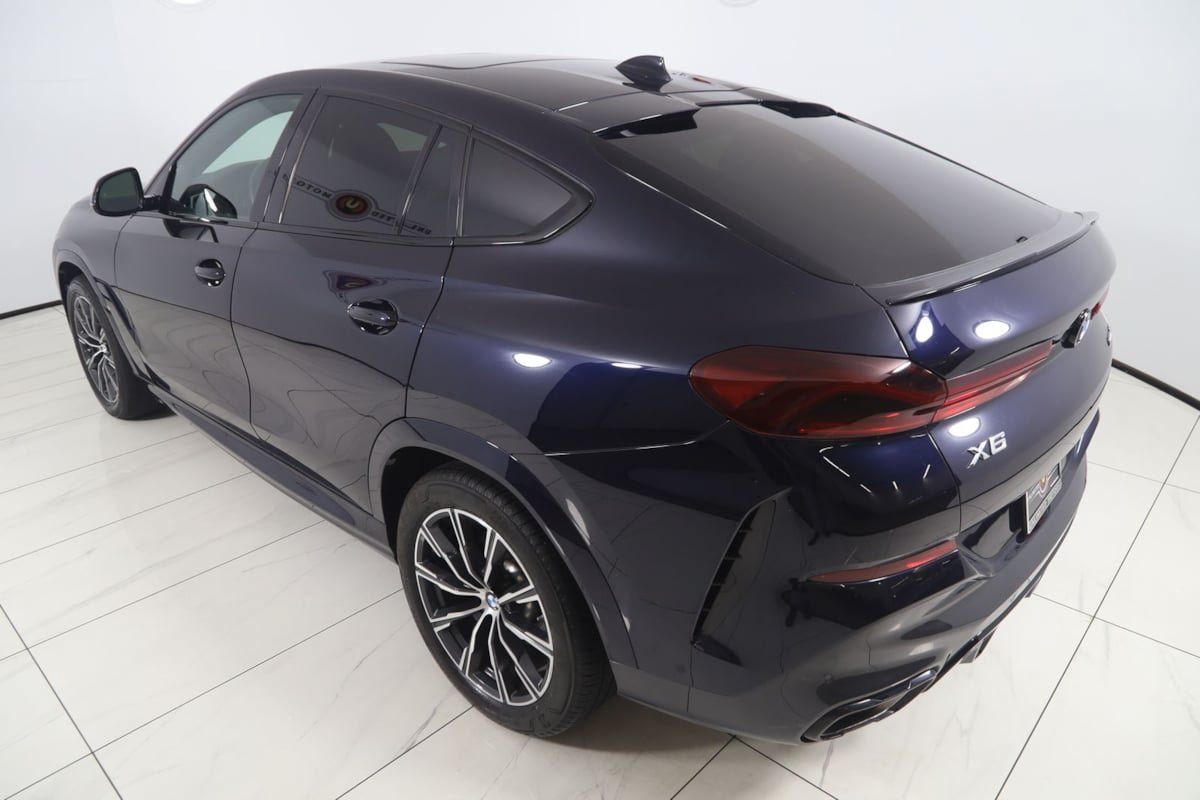 Used 2023 BMW X6 xDrive40i w/ M Sport Package AWD/4WD image 25