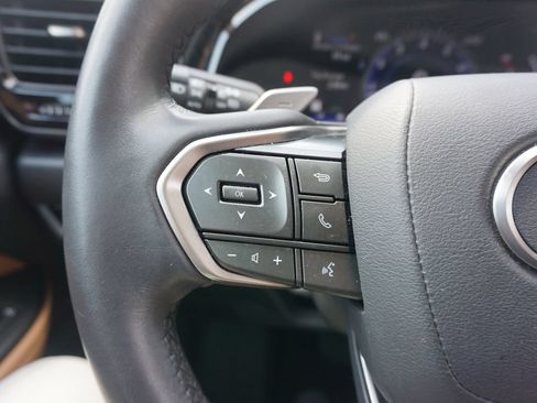 Used 2024 Lexus NX 250 FWD w/ Cold Area Package image 8