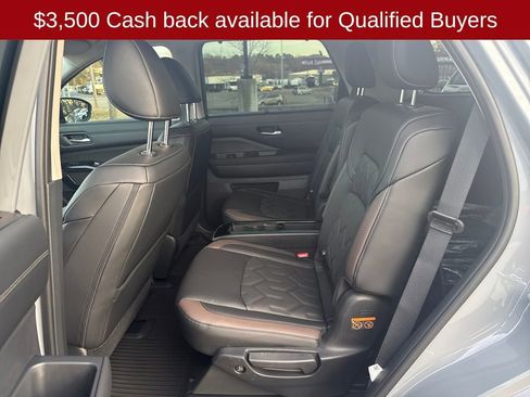 New 2026 Nissan Pathfinder Platinum image 26