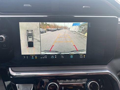 Used 2023 GMC Sierra 1500 Denali Ultimate image 19