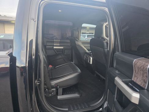 Used 2019 Ford F350 Lariat w/ Chrome Package image 14