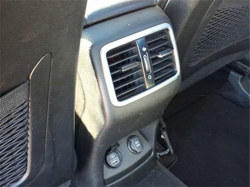 Used 2022 Kia Sportage EX image 23