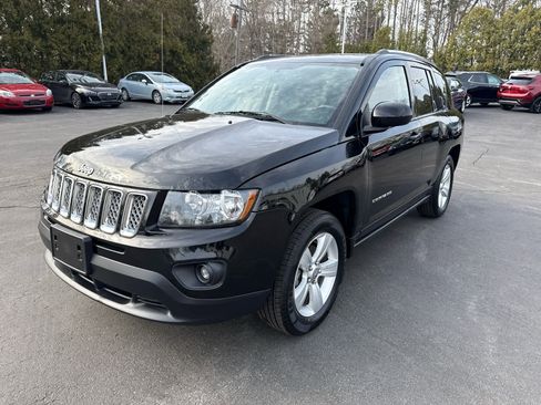 Used 2014 Jeep Compass Latitude image 7