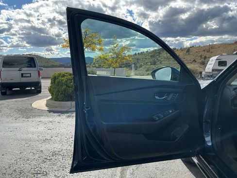 Used 2024 Honda Accord Touring image 18