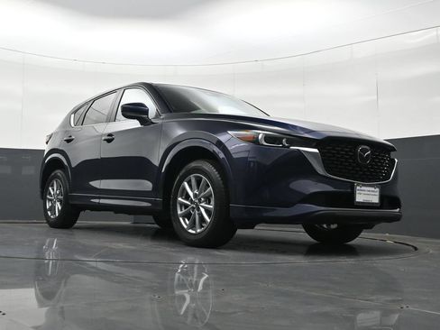 Used 2025 MAZDA CX-5 AWD 2.5 S w/ Preferred Package image 36