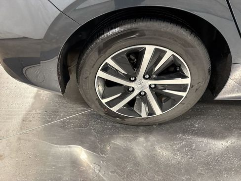 Certified 2022 Honda Civic LX image 14