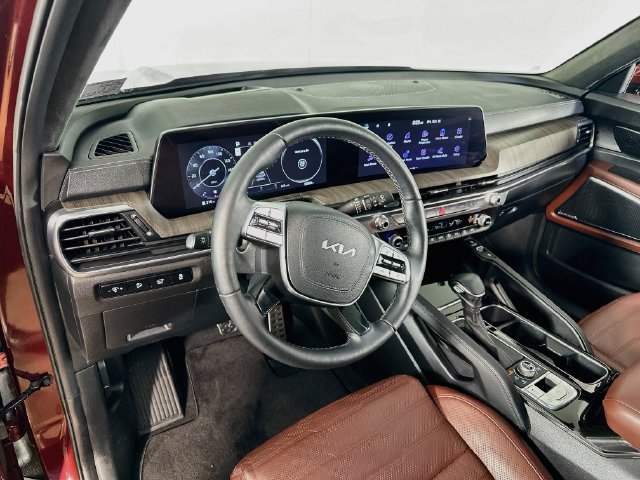 Used 2024 Kia Telluride SX Prestige AWD/4WD image 18