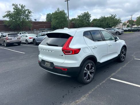 Used 2022 Volvo XC40 T5 Inscription w/ Advanced Package AWD/4WD image 4