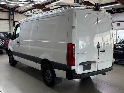 Used 2020 Mercedes-Benz Sprinter 1500 image 4