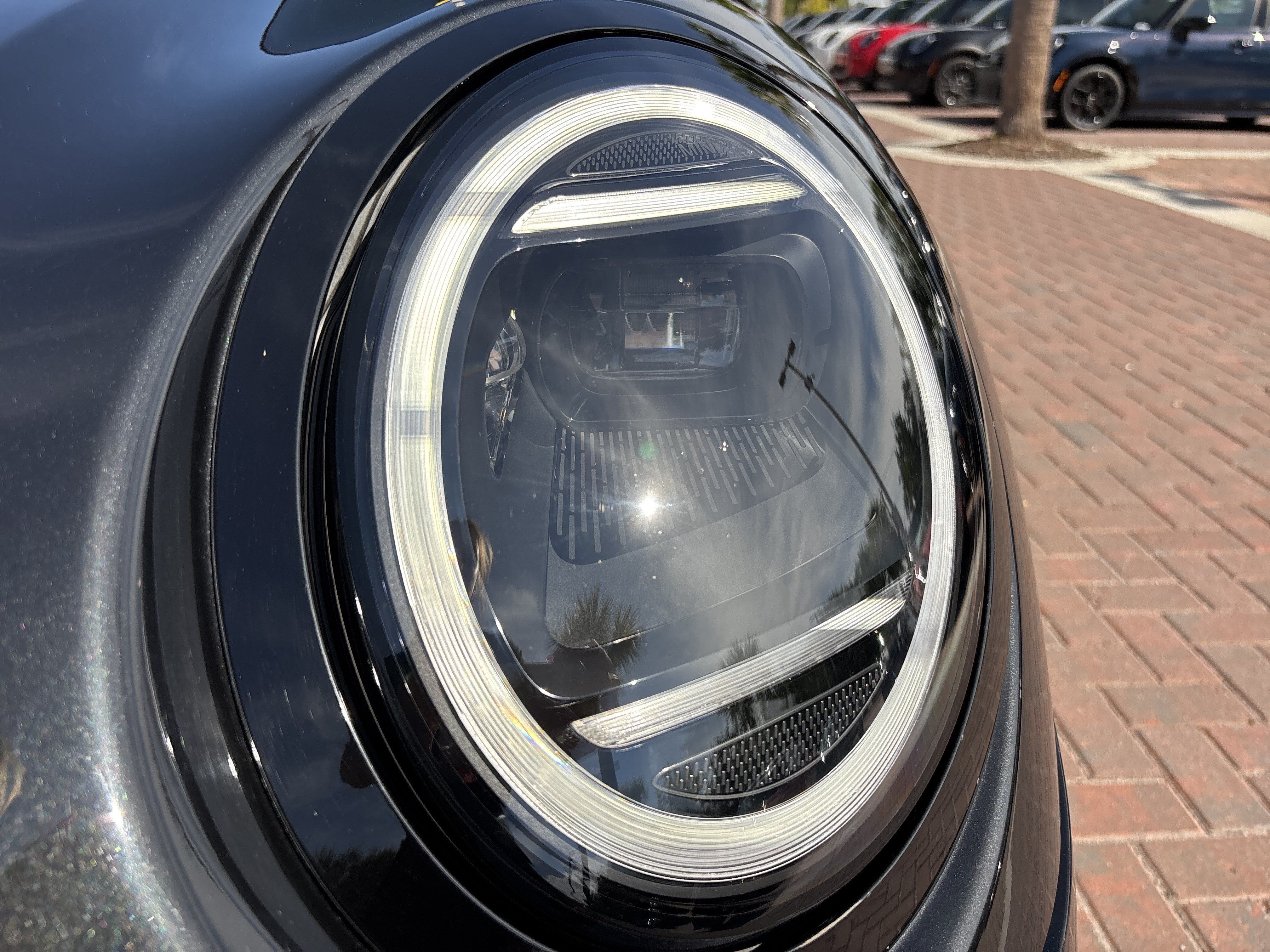 Used 2025 MINI Cooper S FWD image 6